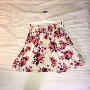 Floral print skirt